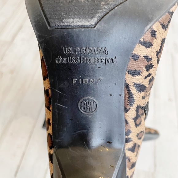 Fioni | Leopard Print Heel Sock Booties | Size: 8.5 - Picture 4 of 10